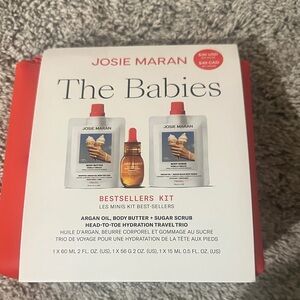 JOSIE MARAN The Babies Bestsellers Kit - Red and White